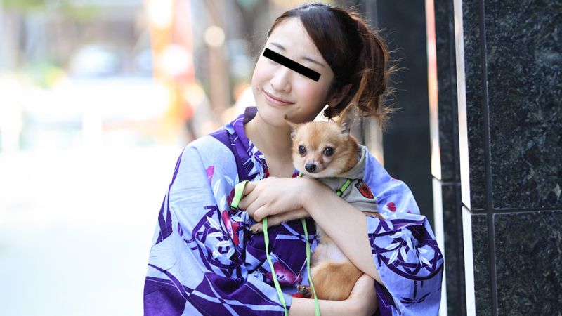 犬の散歩中に犬好きな浴衣美人をナンパゲット！ 佐々木レイ